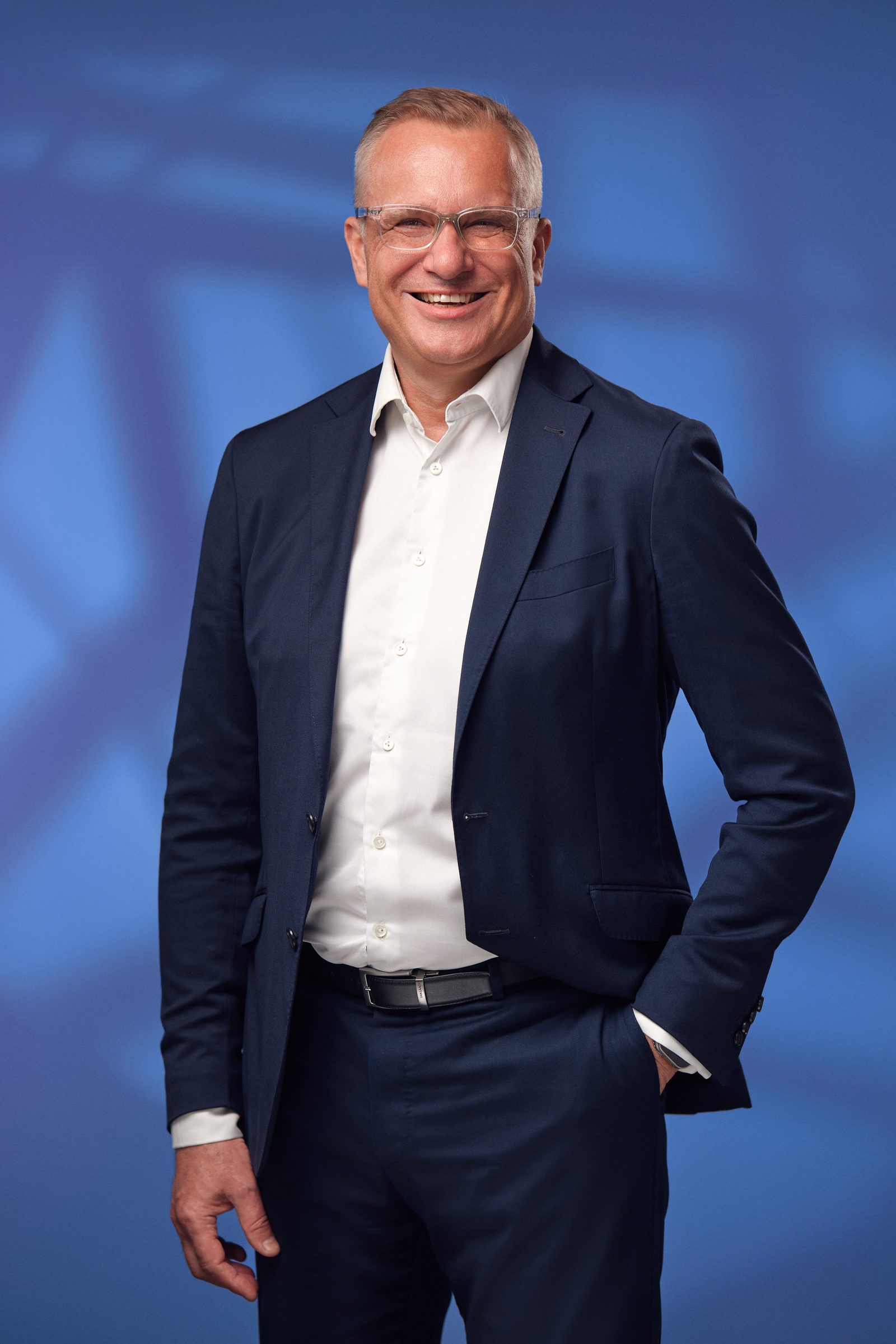 Business Portrait in Studio — Lux Photo Pro