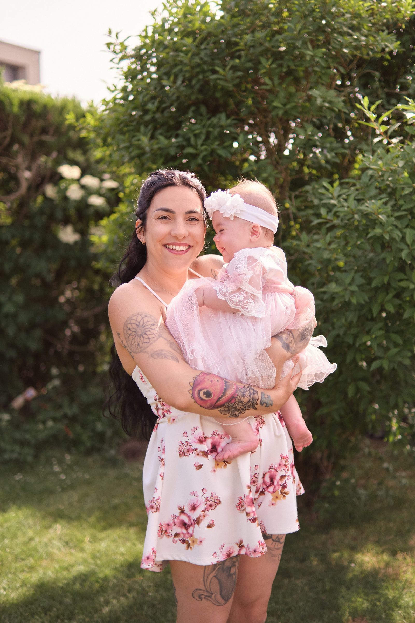Newborn Photoshoot on Location — Lux Photo Pro