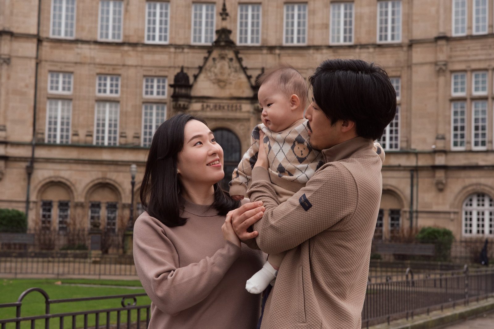 Family Photoshoot on Location — Lux Photo Pro