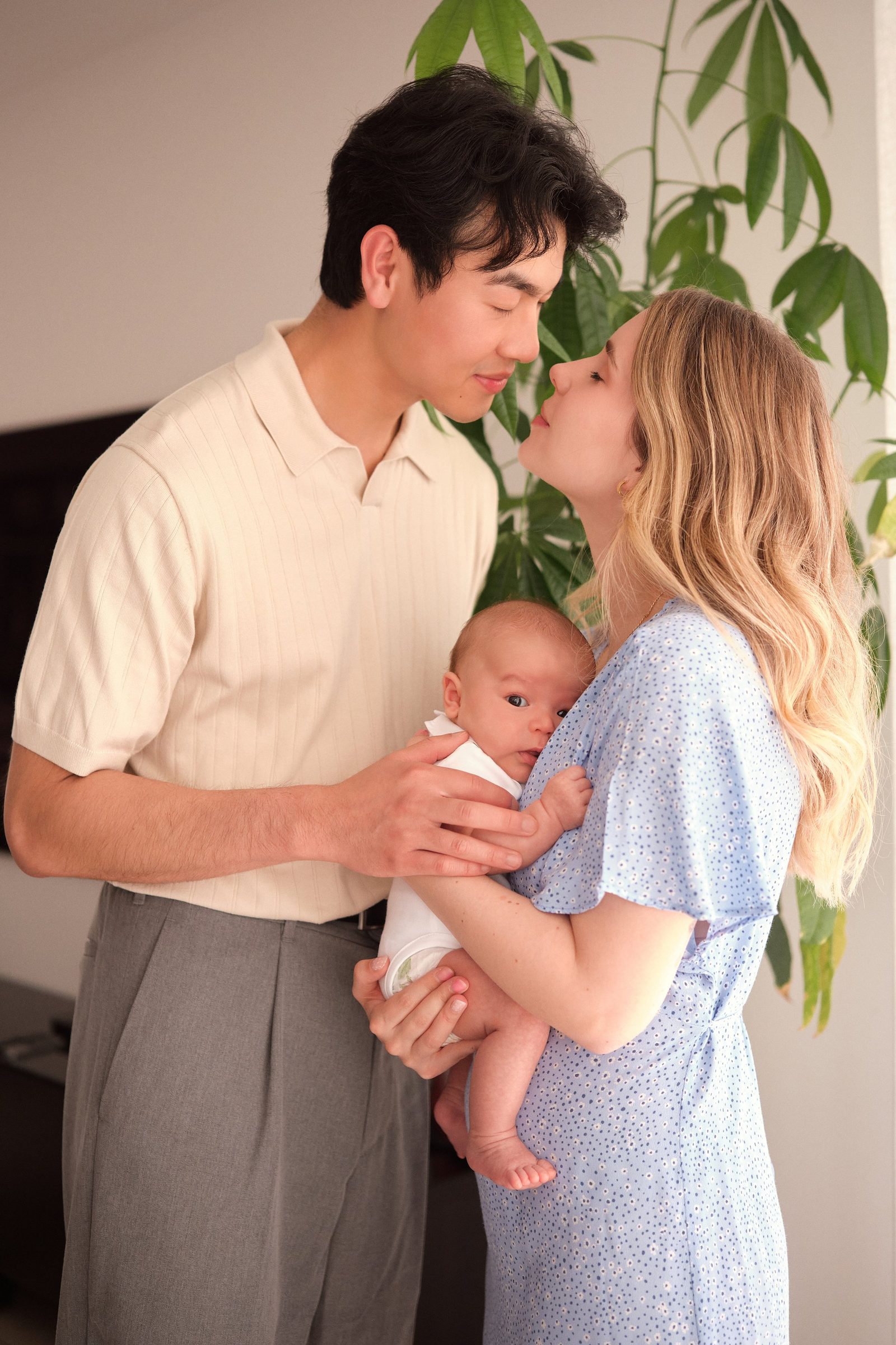 Newborn Photoshoot on Location — Lux Photo Pro